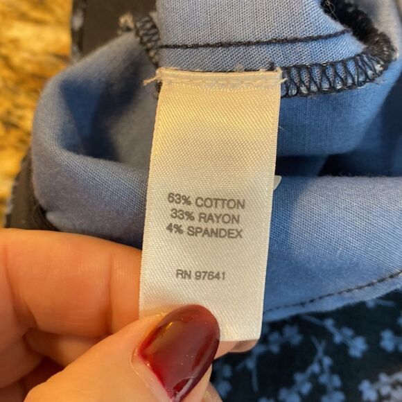 J. Jill Cotton Blend Floral Tapered Leg Mid Rise Pants Size 6 - Picture 4 of 8